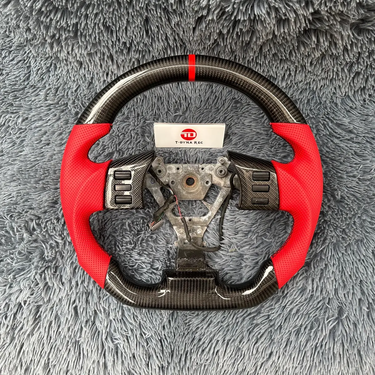 Real Carbon Fiber  Steering Wheel For Nissan 2003-2010 350Z / Z33 | Ttd Craft 1