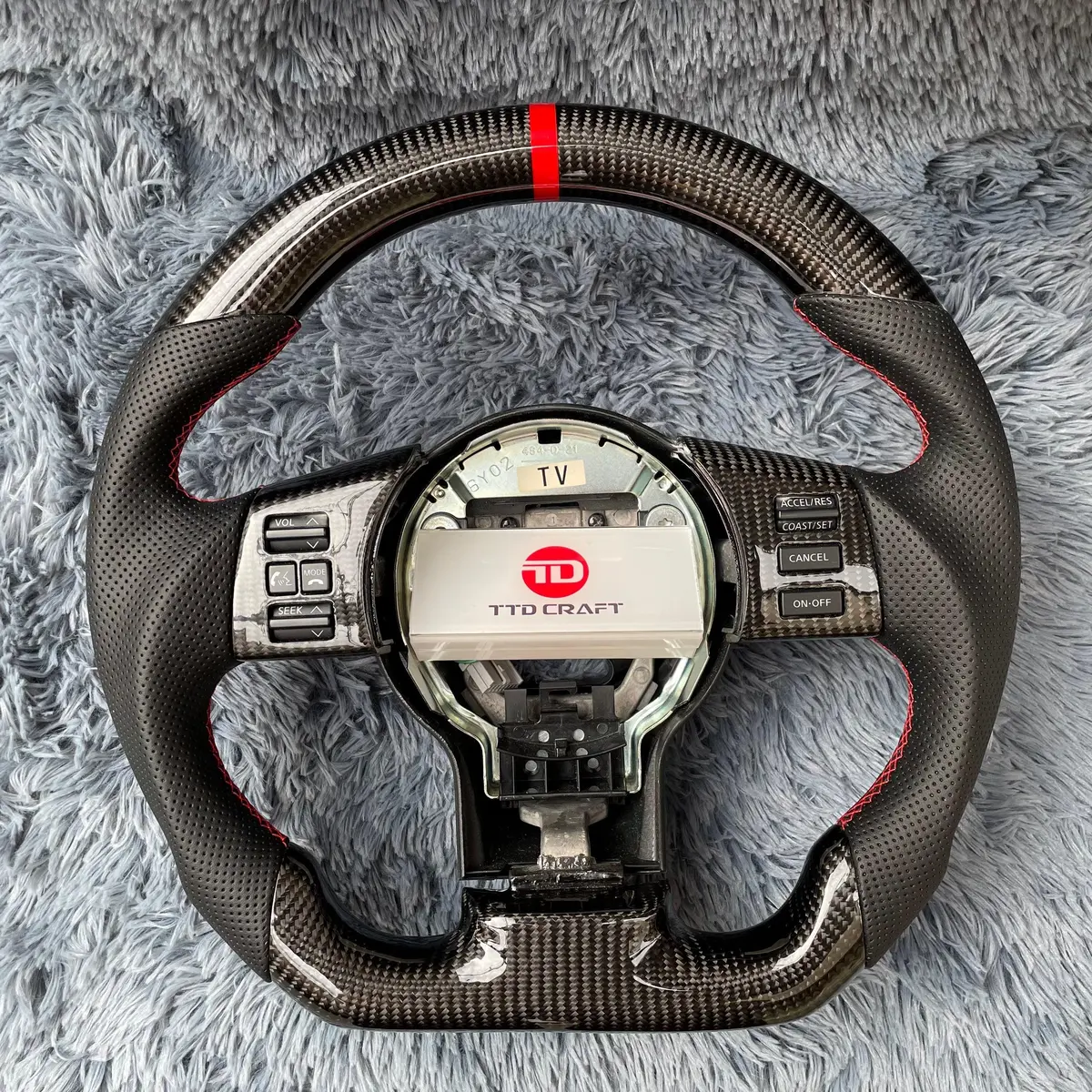Flat Bottom Carbon Fiber  Steering Wheel For Nissan 2003-2010 350Z / Z33 | Ttd Craft 1