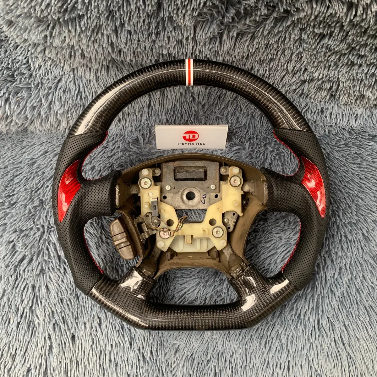 Carbon Fiber Steering Wheel For 2002-2006 Honda Cr-V | Ttd Craft 1