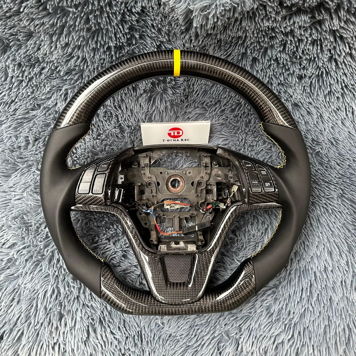 Custom Carbon Fiber Steering Wheel For Honda 2007-2011 Crv | Ttd Craft 1