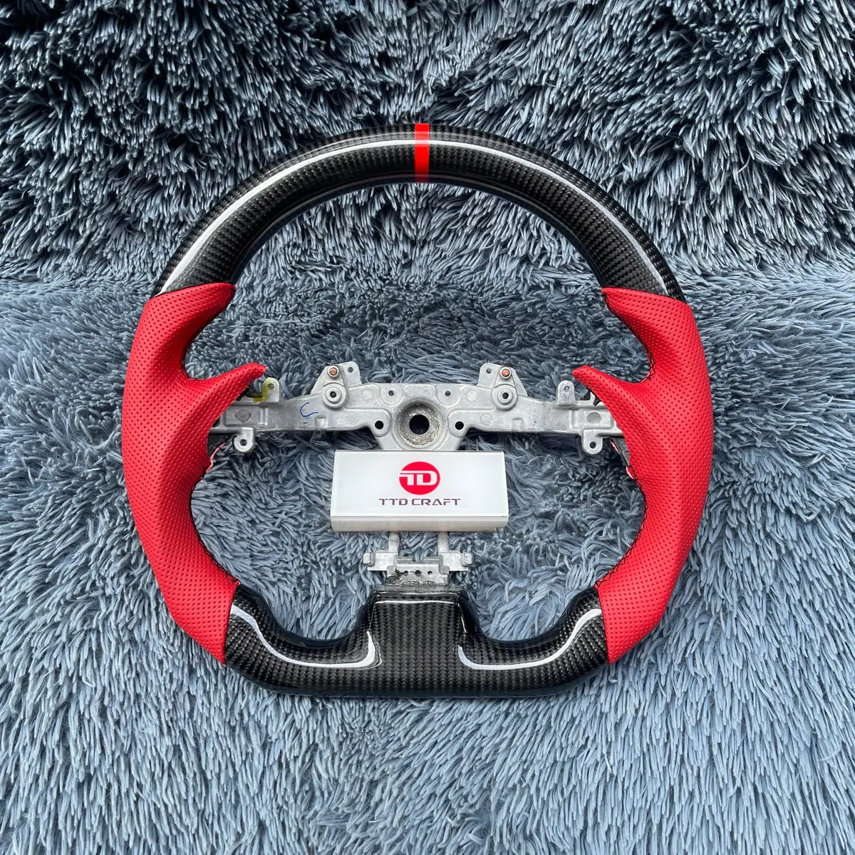 Nissan 2009-2016 Gtr Carbon Fiber Steering Wheel | Ttd Craft 1