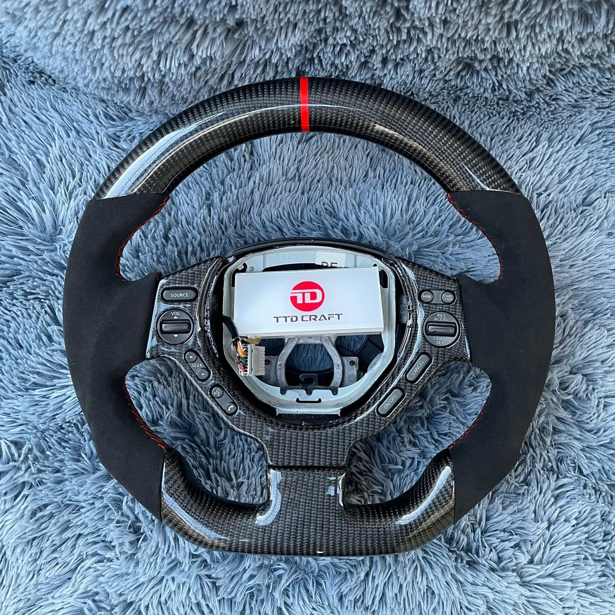 Nissan 2009-2016 Gtr R35 Carbon Fiber Steering Wheel Build | Ttd Craft 1