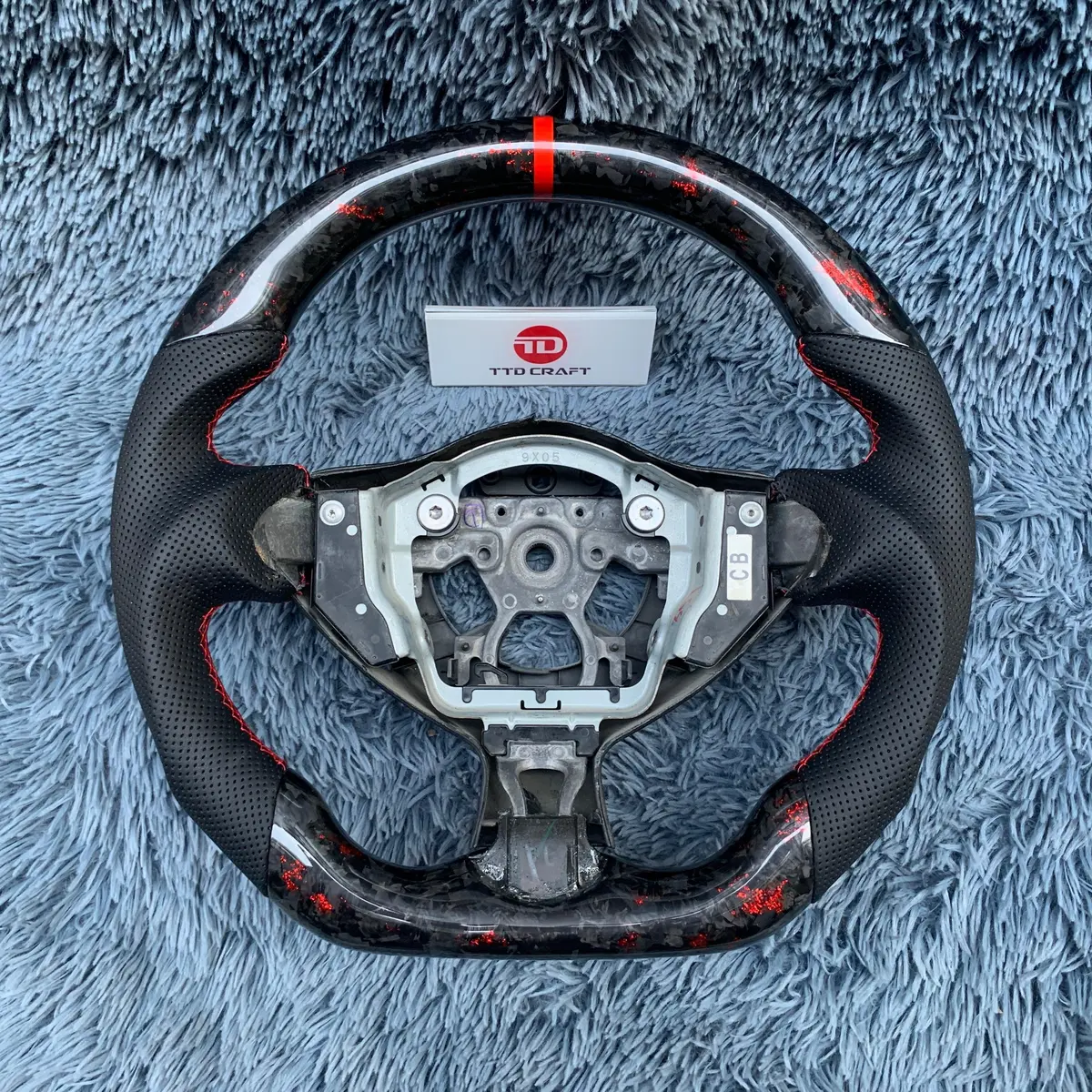 Nissan 2010-2019 Juke Carbon Fiber Steering Wheel Upgrade | Ttd Craft 1