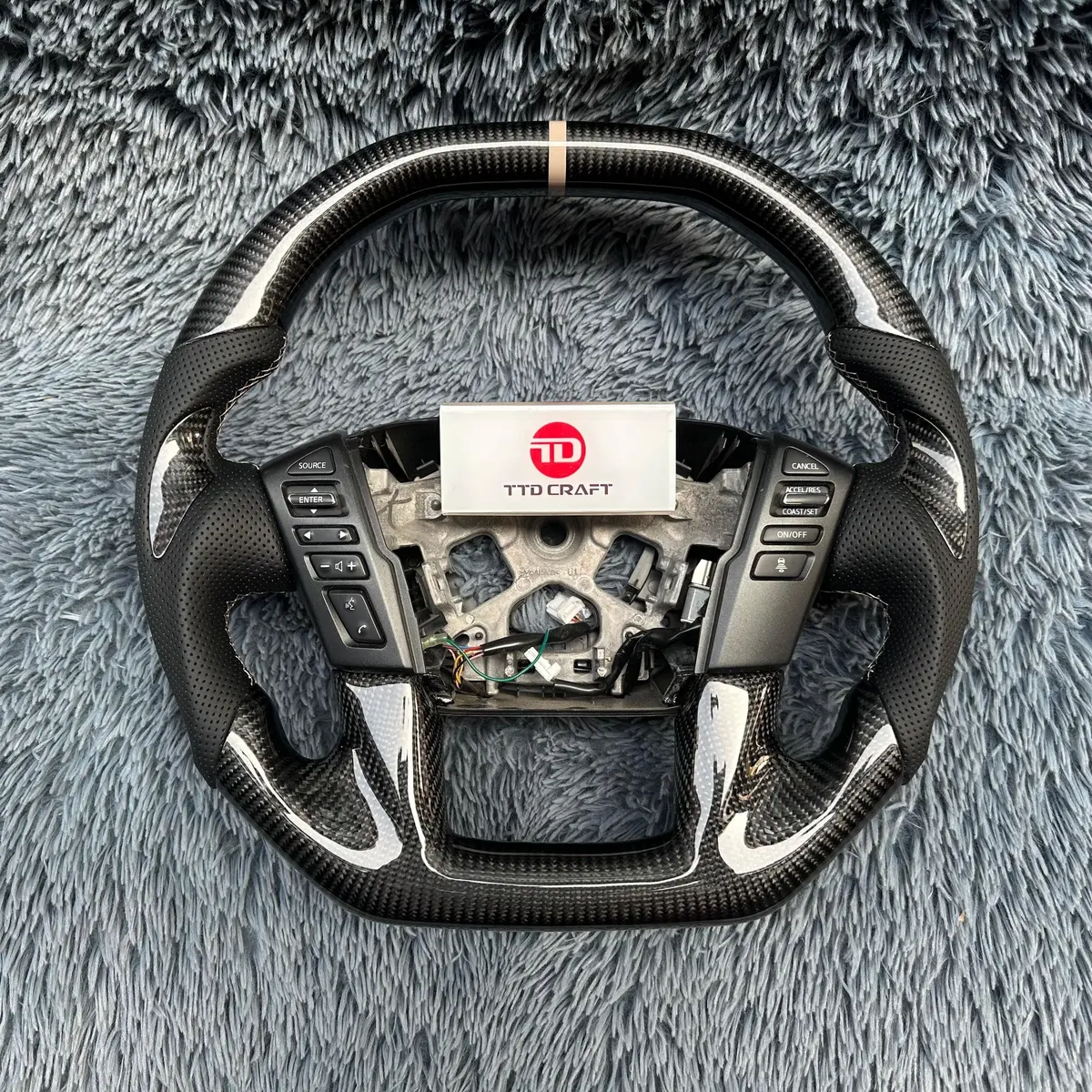 Carbon Fiber Steering Wheel For Nissan 2015-2025 Titan | Ttd Craft 1