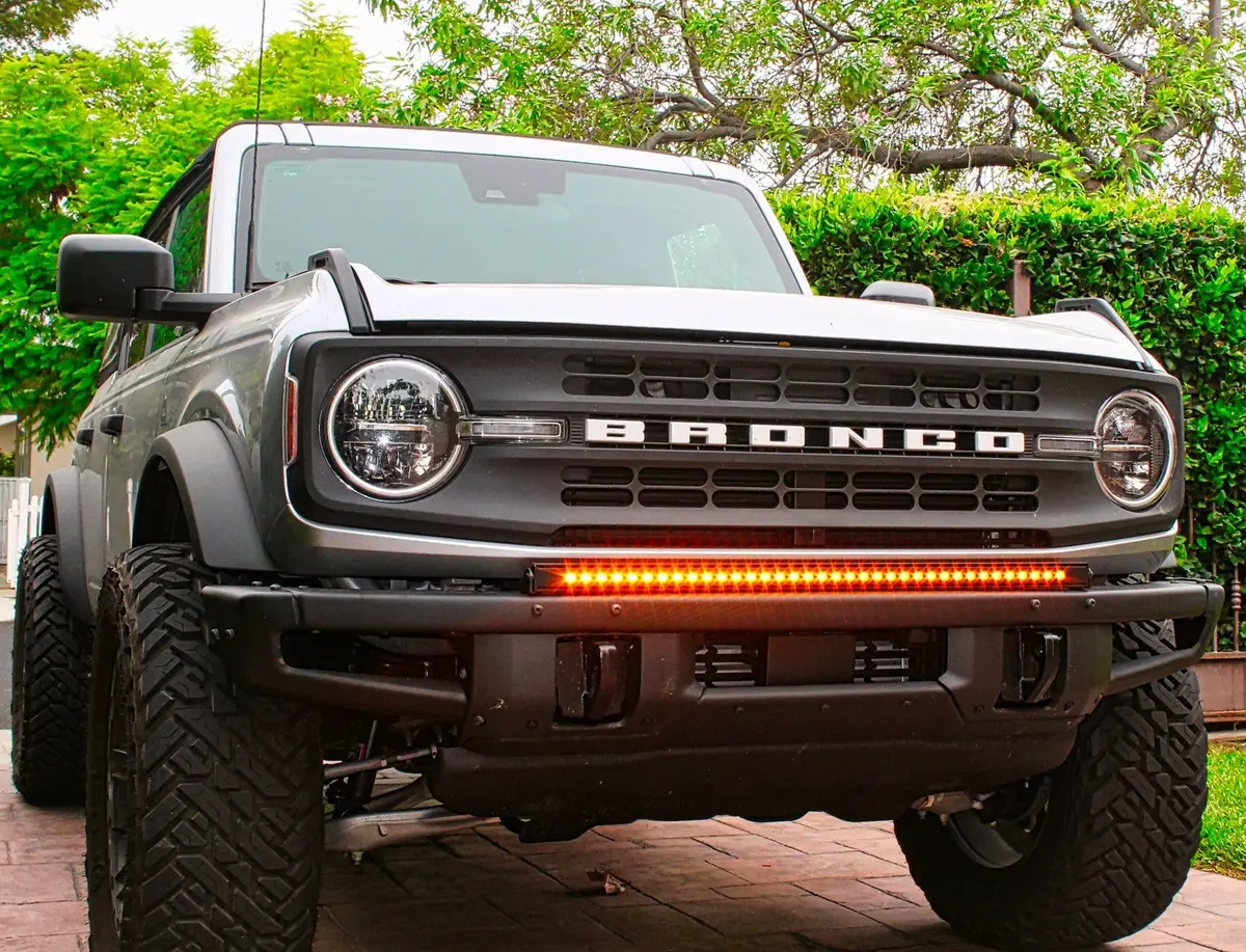 2021+ Ford Bronco Modular Bumper 40In Light Bar - Slim 1