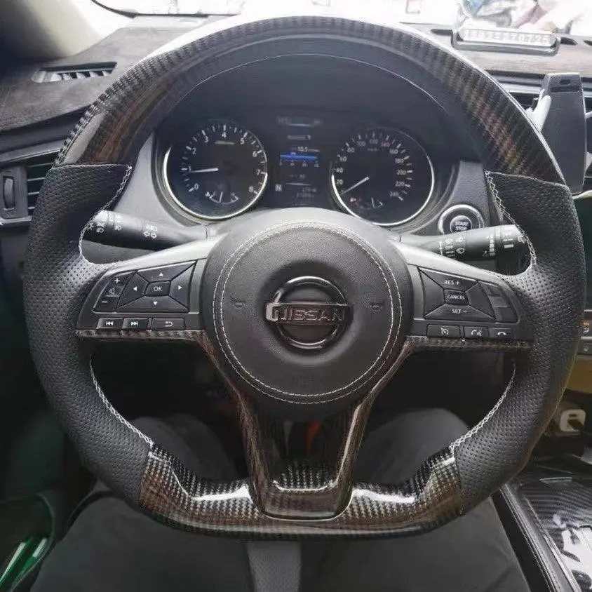Ttd Craft Nissan 2020-2025 Juke Carbon Fiber Steering Wheel 1