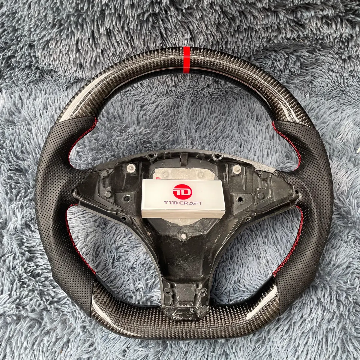 Ttd Craft Tesla Model S / X Carbon Fiber Steering Wheel 1