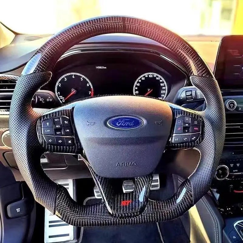 Ttd Craft Ford 2018-2025 Fiesta /Foucs Mk4 /Escape Carbon Fiber Steering Wheel 1