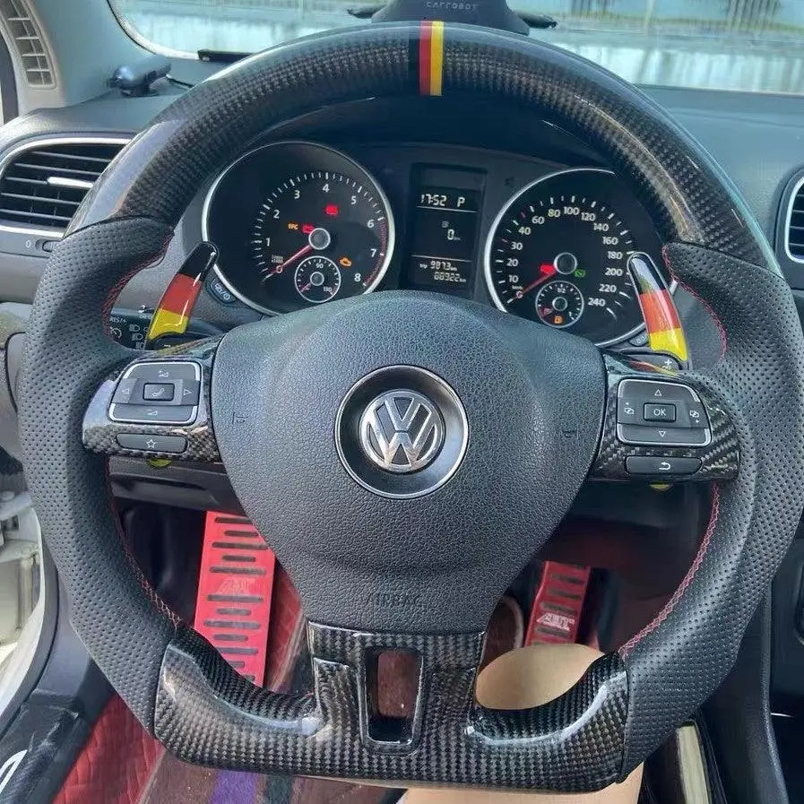 Ttd Craft  Vw 2011-2017 Tiguan Carbon Fiber Steering Wheel 1