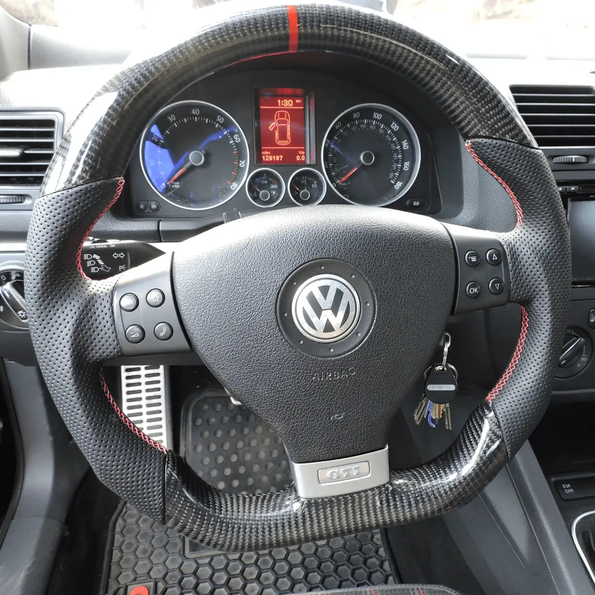 Ttd Craft Vw 2006-2009 Rabbit Hatchback Carbon Fiber Steering Wheel 4