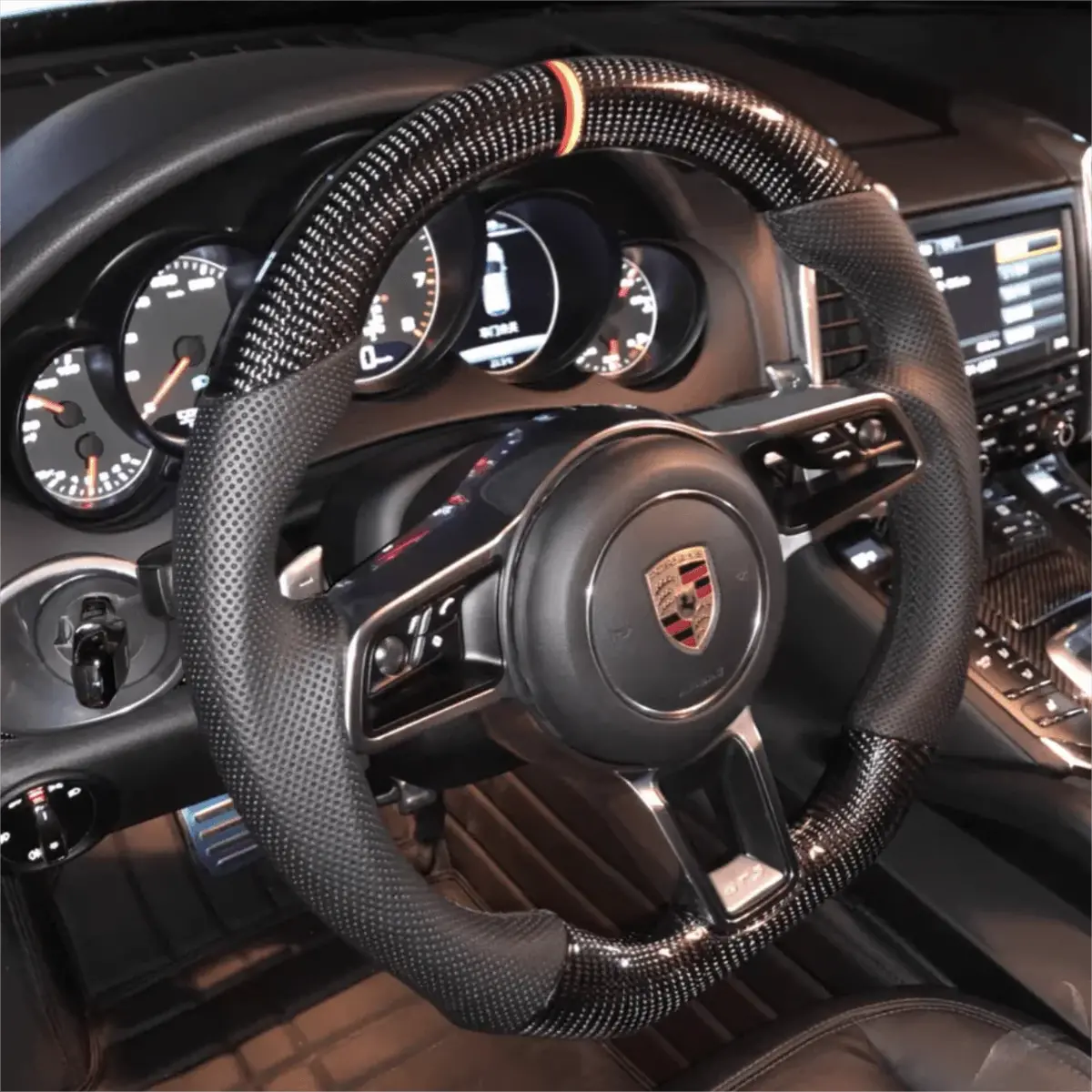 Ttd Craft Porsche 911 / Gt3 / 991 / 718 Boxster / Cayman 982 / Cayenne / Panamera / Macan Carbon Fiber Steering Wheel 1