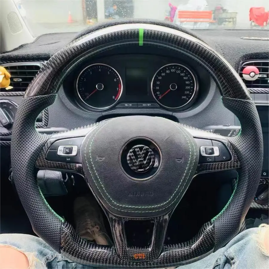 Ttd Craft  Vw 2018-2021 Tiguan Carbon Fiber Steering Wheel 1