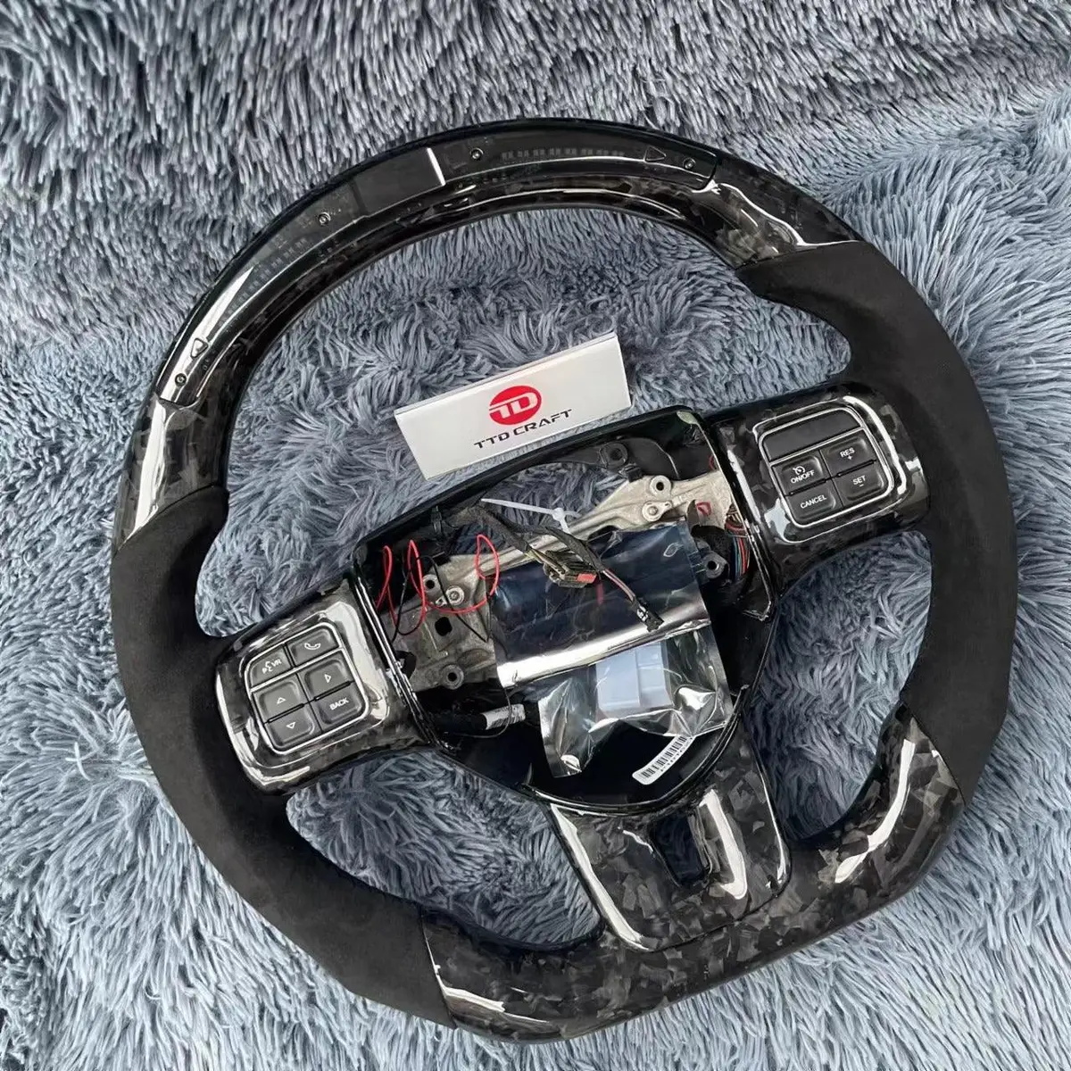 Ttd Craft Dodge 2013-2016 Dart / 2011-2014 Avenger Charger Challenger / 2011-2020 Journey Caravan / 2011-2013 Durango Carbon Fiber Steering Wheel 2