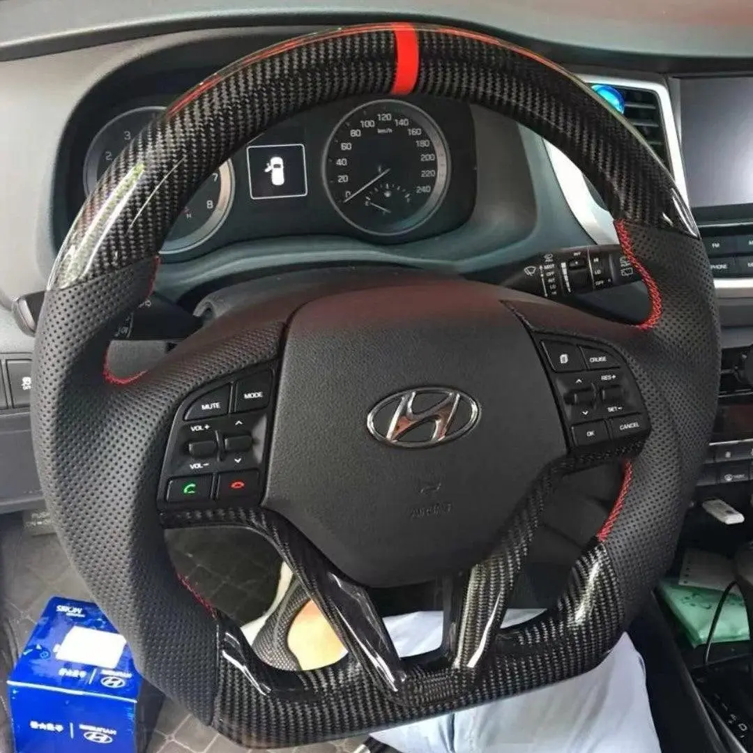 Ttd Craft Hyundai 2016-2020 Tucson Carbon Fiber Steering Wheel 1