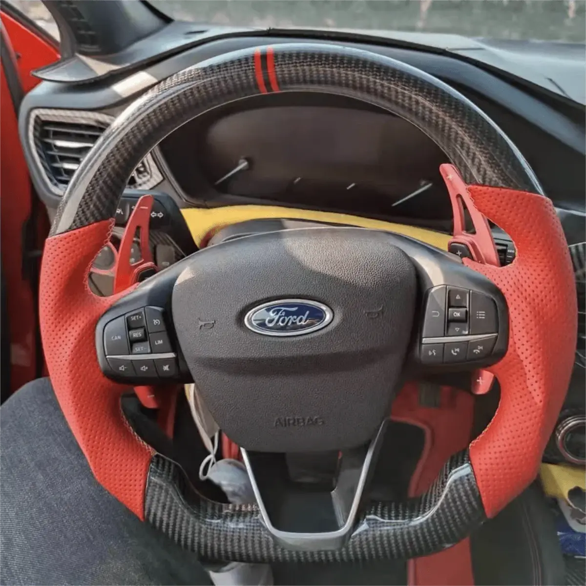 Ttd Craft Ford 2018-2025 Fiesta /Foucs Mk4 /Escape Carbon Fiber Steering Wheel 1