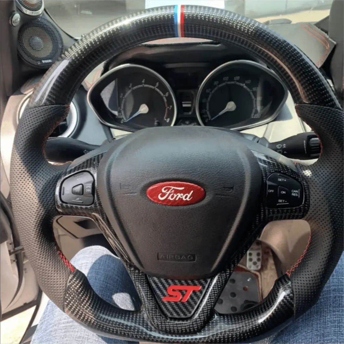 Ttd Craft Ford 2013-2017 Fiesta Carbon Fiber Steering Wheel 1