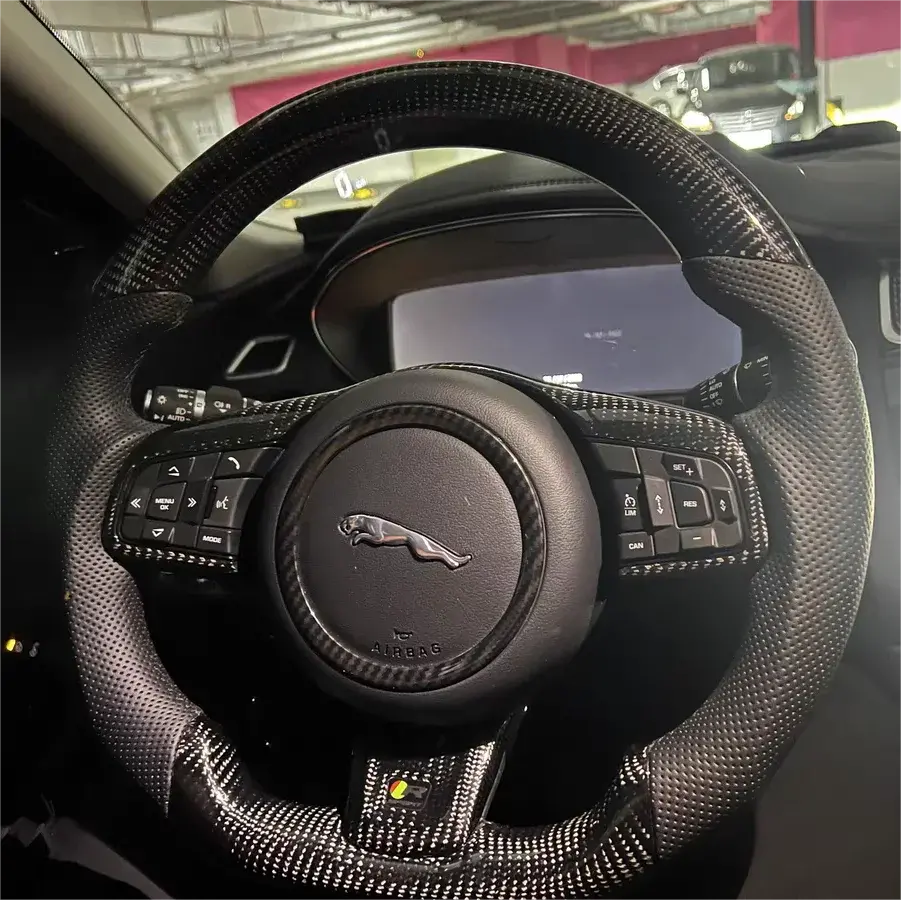 Ttd Craft Jaguar 2013-2025 F-Type Carbon Fiber Steering Wheel 1
