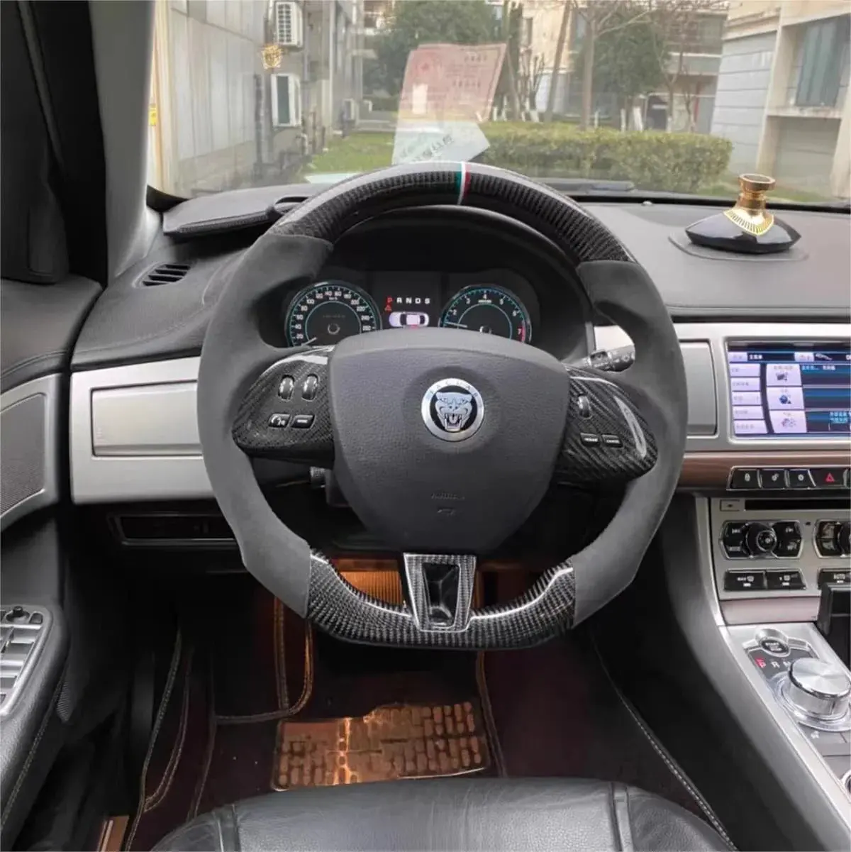 Ttd Craft Jaguar 2007-2009 Xk Xkr Carbon Fiber Steering Wheel 1