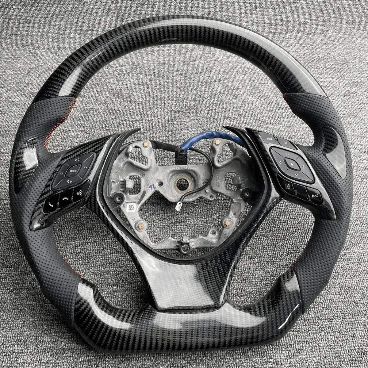 Ttd Craft Toyota 2018-2023 Chr Carbon Fiber Steering Wheel 1