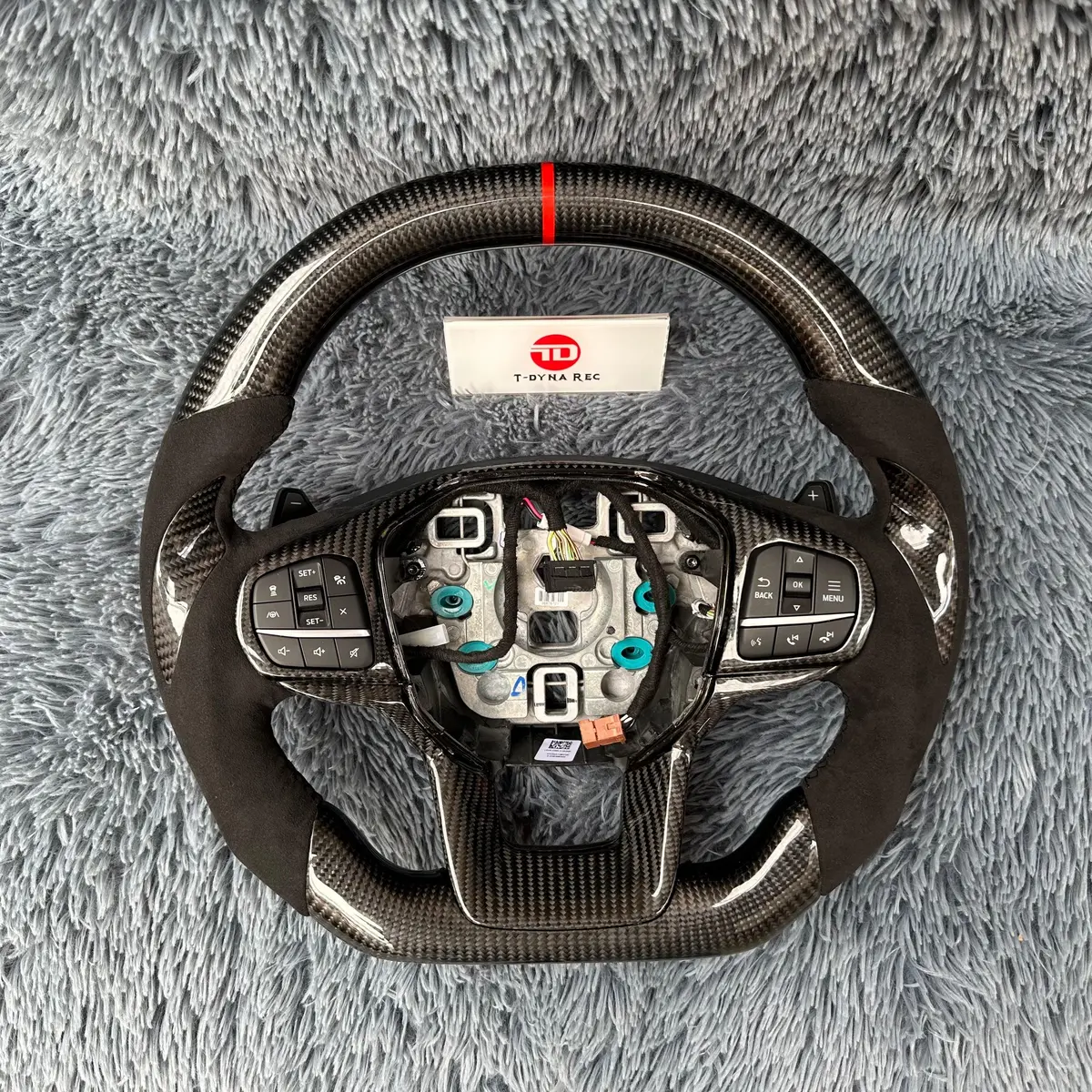 Ttd Craft Ford 2020-2025 Explorer Carbon Fiber Steering Wheel 1