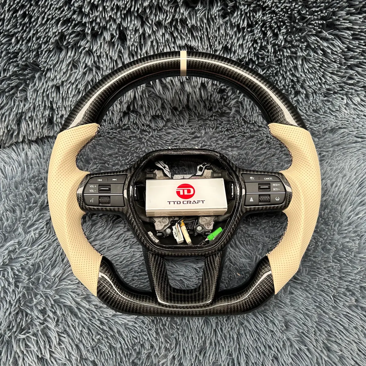 Carbon Fiber Steering Wheel For Honda 2023-2026 Crv | Ttd Craft 1