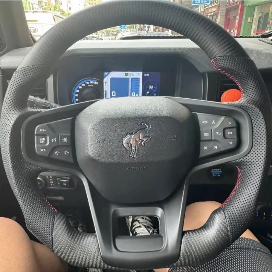 Ttd Craft Ford 2021-2025 Bronco Carbon Fiber Steering Wheel 1