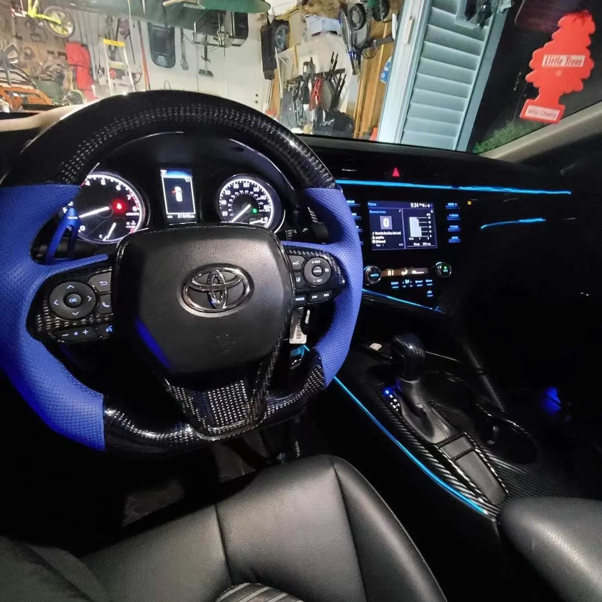 Ttd Craft Toyota 2018-2024 Camry Se Xse Trd V6  Venza  Carbon Fiber Steering Wheel 1