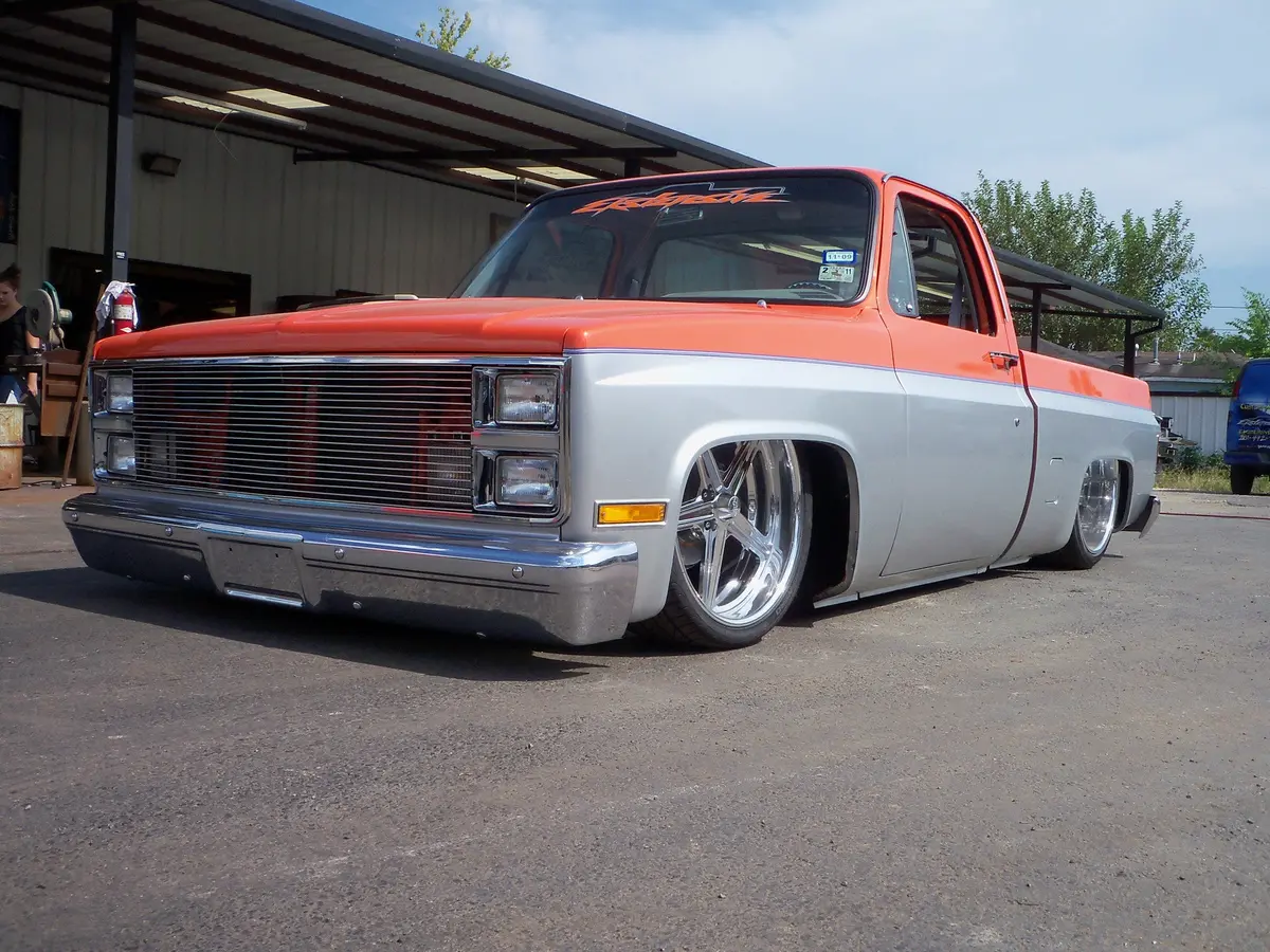 73'-87' Chevy C10 Full Air Suspension W/ The Upper Control Arm And Mount  - Wheel Size 15-24'S 1