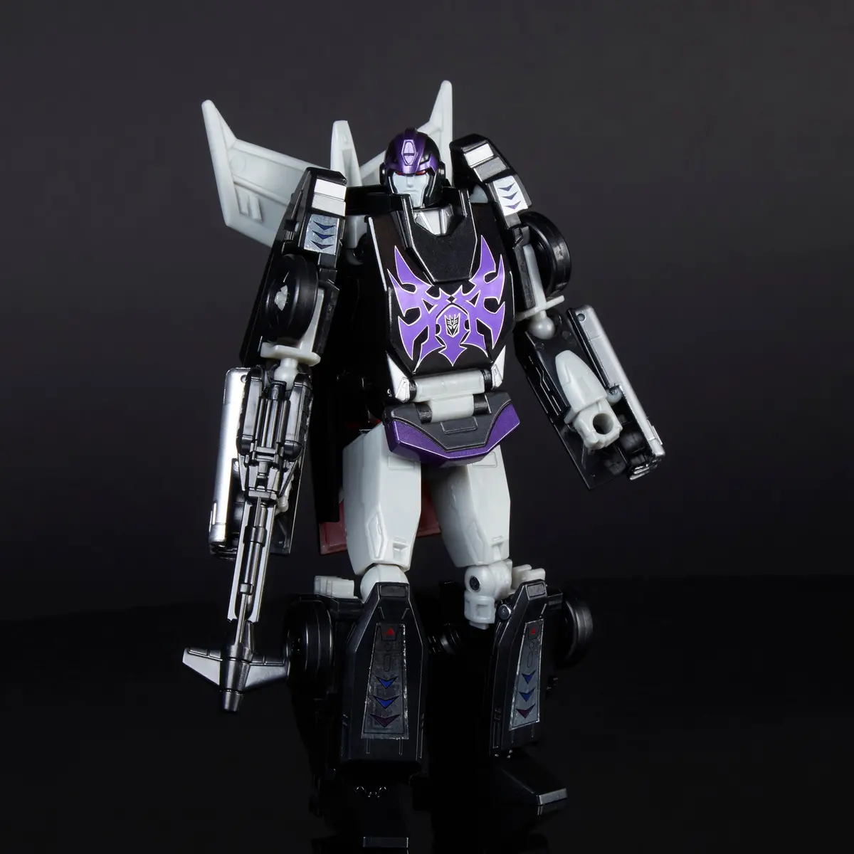 Transformers: Generations Power Of The Primes Leader Evolution Rodimus Unicronus Figure 2