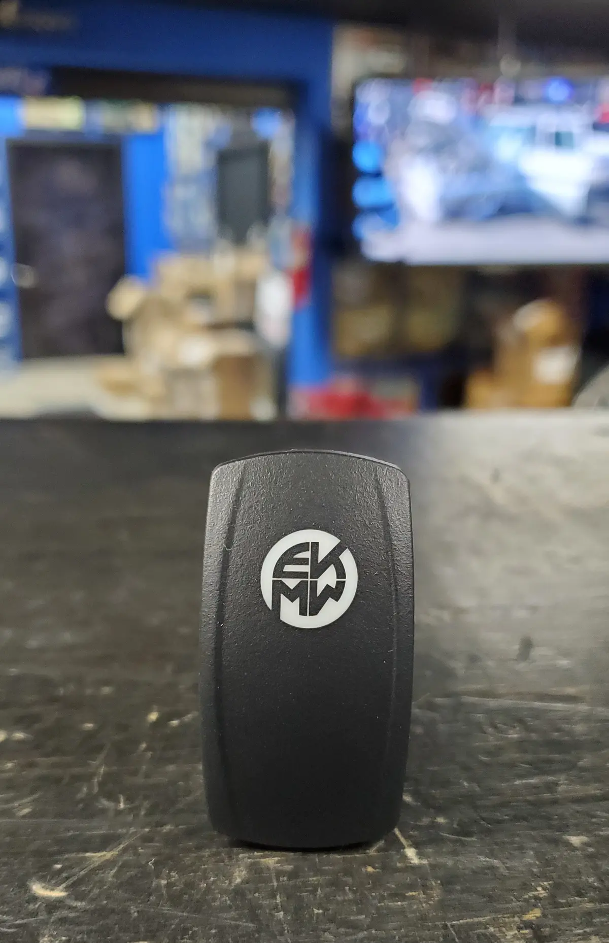 Ekmw Rocker Switch - Blue Illuminated Logo 1