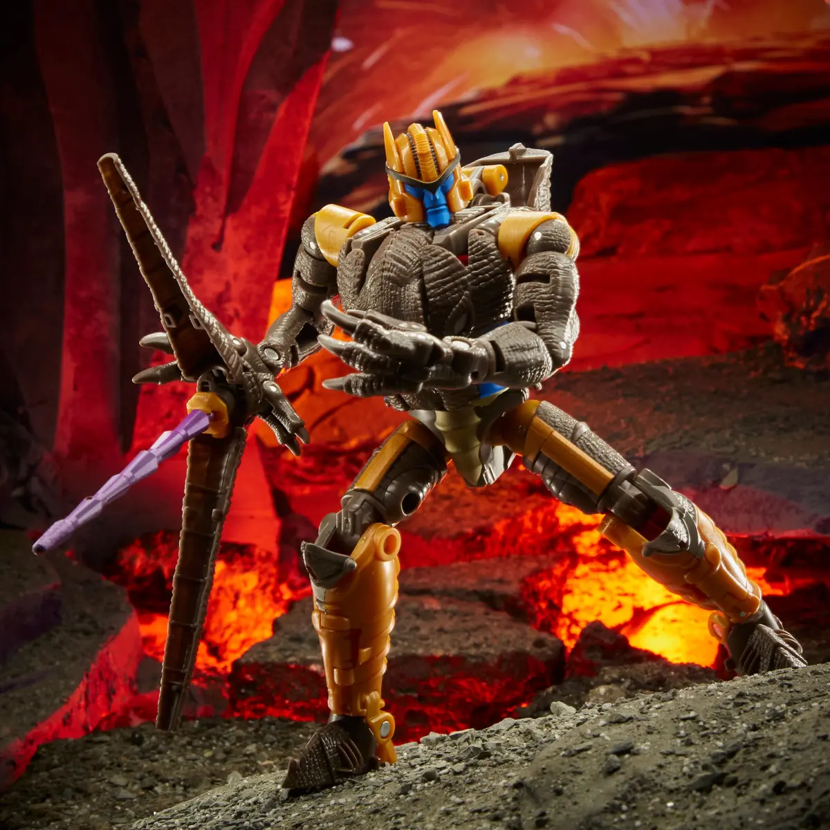 Transformers Generations War For Cybertron: Kingdom Voyager Wfc-K18 Dinobot 1