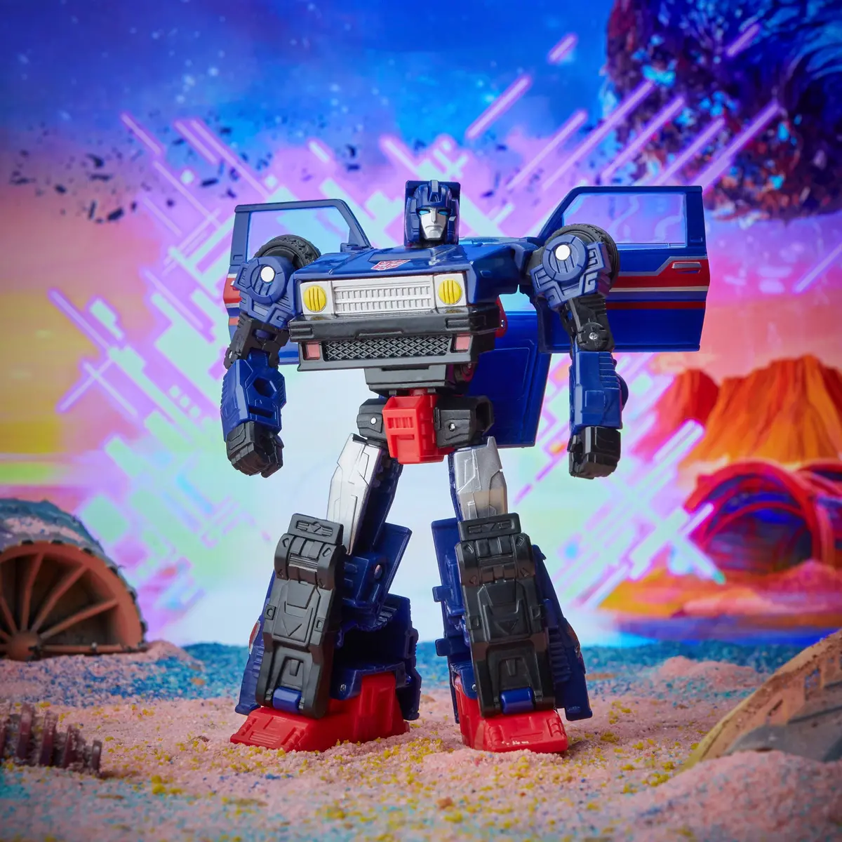 Transformers Generations Legacy Deluxe Autobot Skids 1