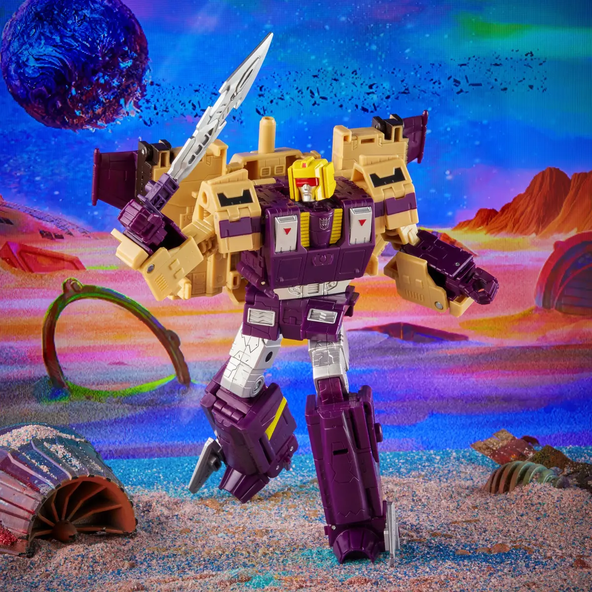 Transformers Generations Legacy Series Leader Blitzwing 2