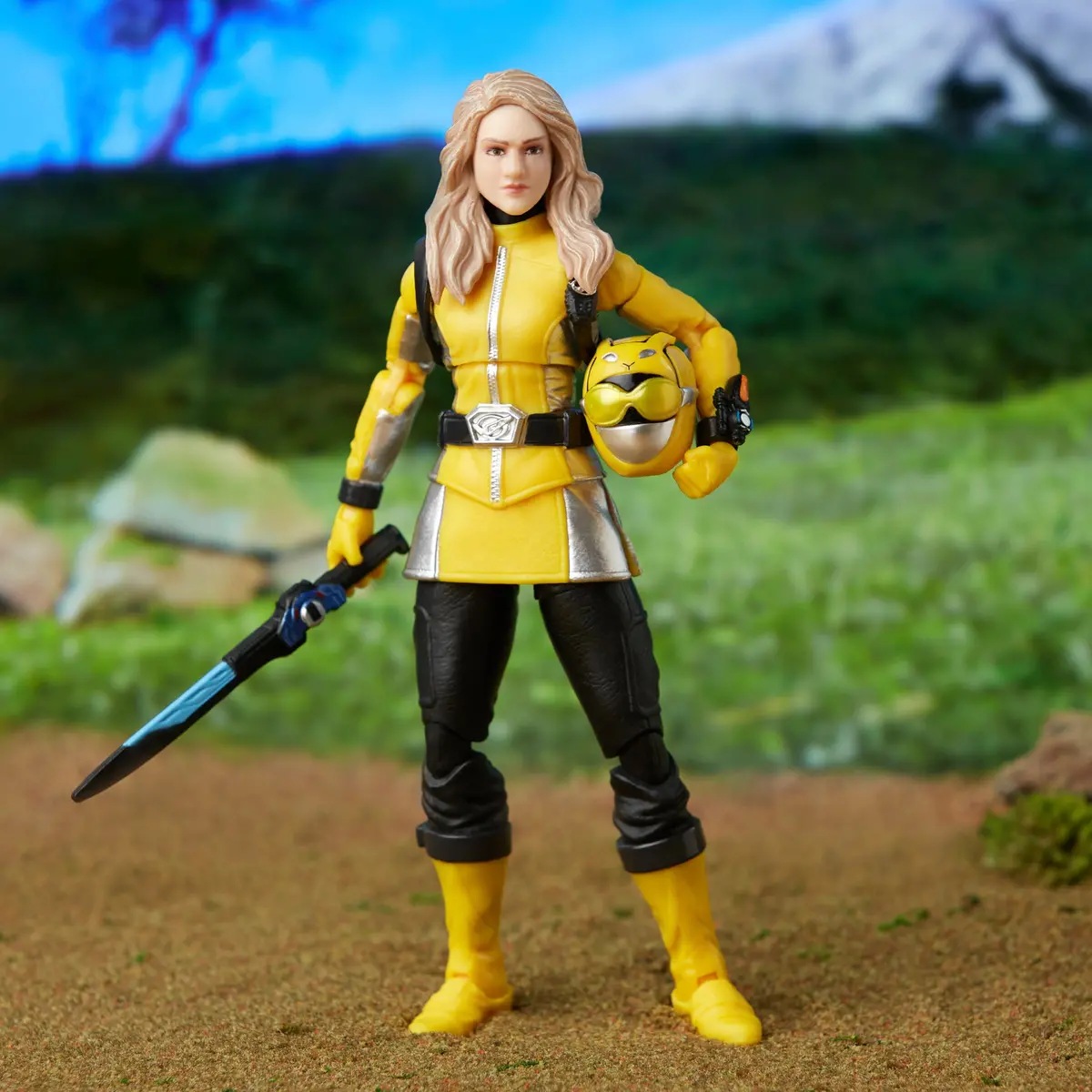 Power Rangers Lightning Collection Beast Morphers Yellow Ranger 1