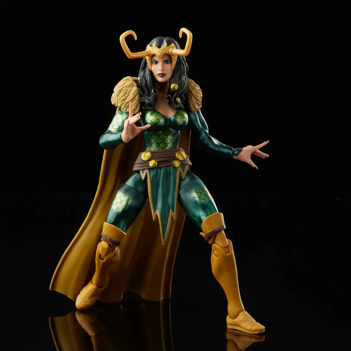 Marvel Legends Series Loki 1