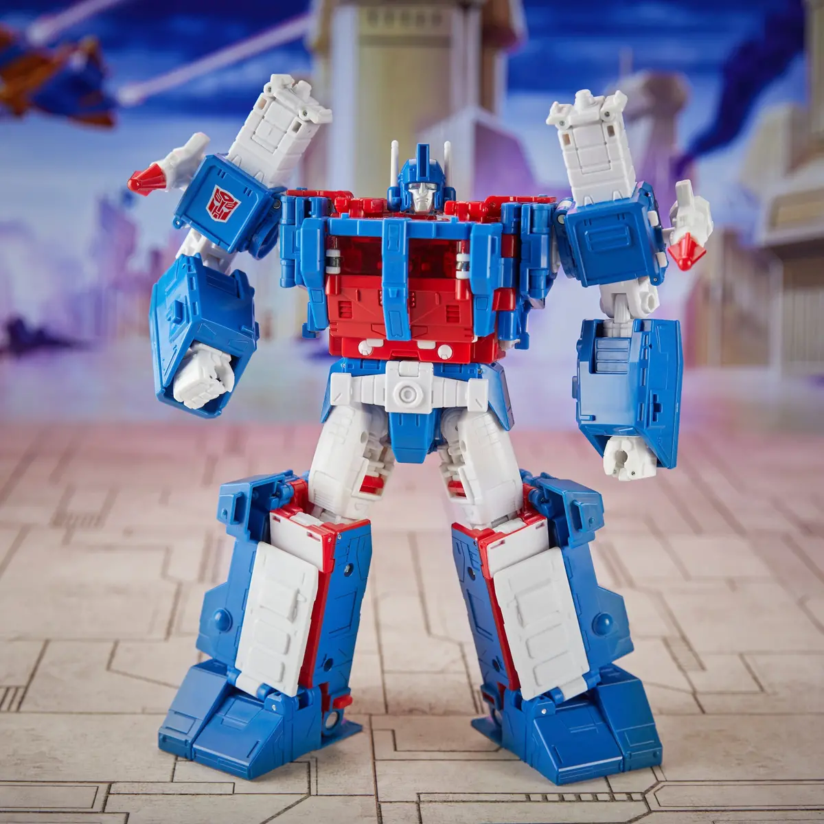Transformers Studio Series Commander The Transformers: The Movie 86-21 Ultra Magnus 1