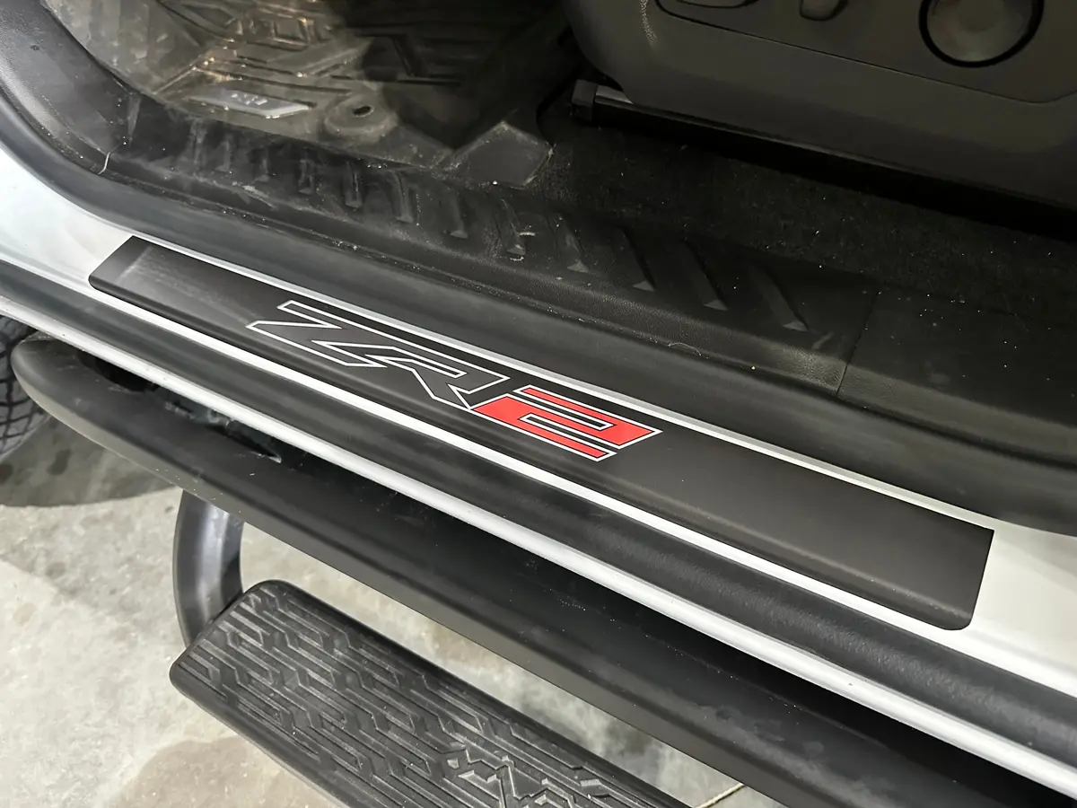 2023-2026 Canyon/Colorado | Door Sill Protectors | (Multiple Trims) 1