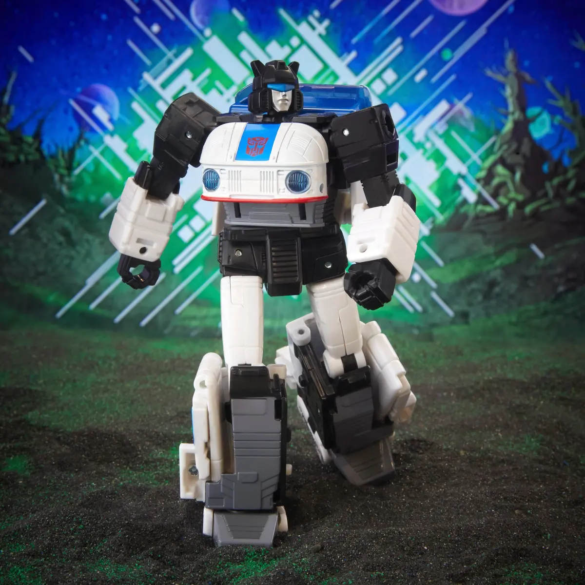 Transformers Buzzworthy Bumblebee Legacy: Evolution Origin Autobot Jazz 2