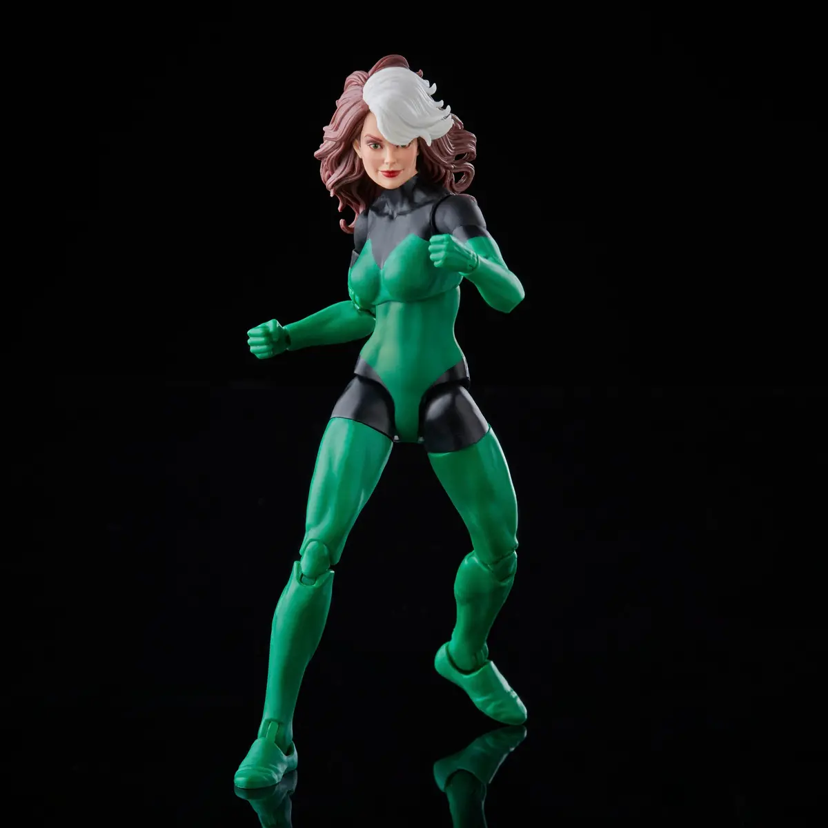 Hasbro Marvel Legends Series Marvel's Rogue X-Men Figure 2