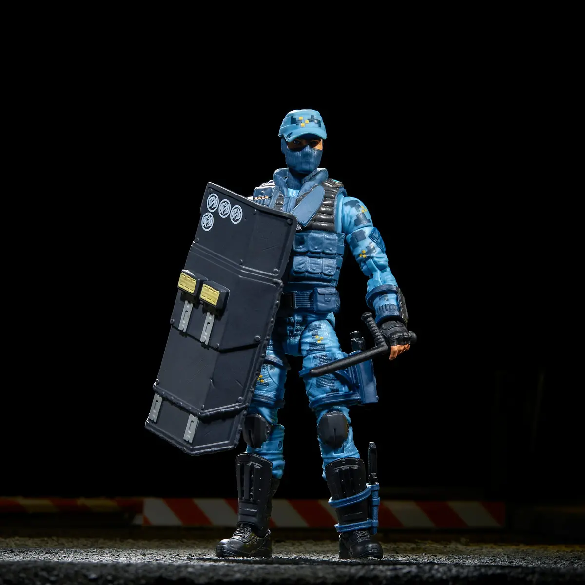 G.I. Joe Classified Series Jason “Shockwave” Faria, 105 1