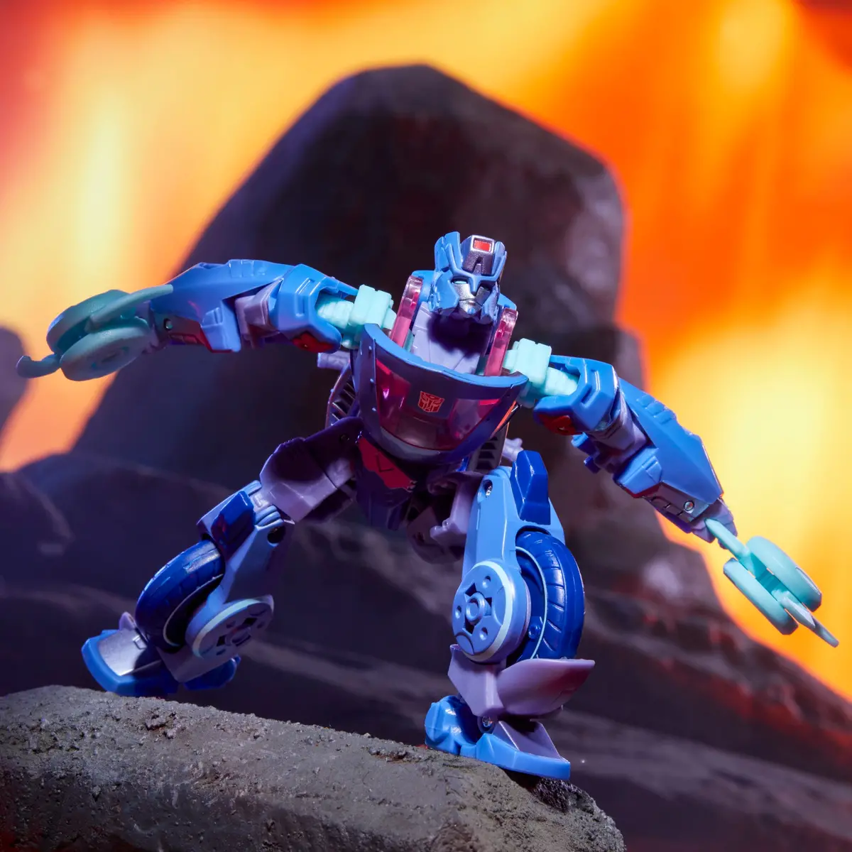 Transformers Legacy United Deluxe Class Cyberverse Universe Chromia 1