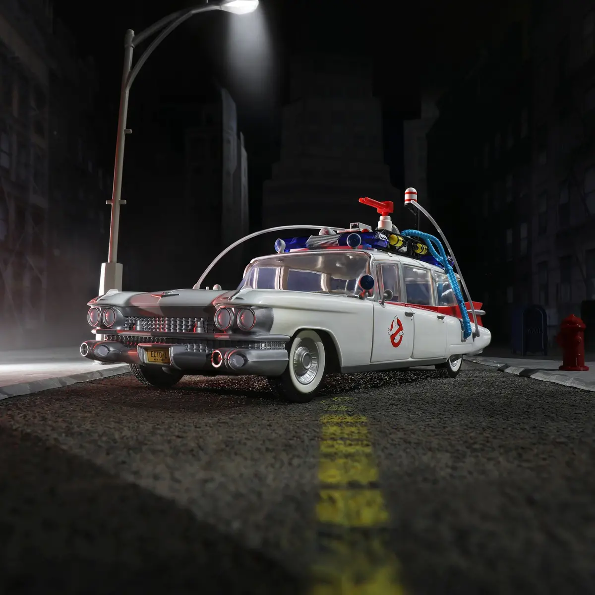 Ghostbusters Plasma Series Ecto-1 (1984) 1