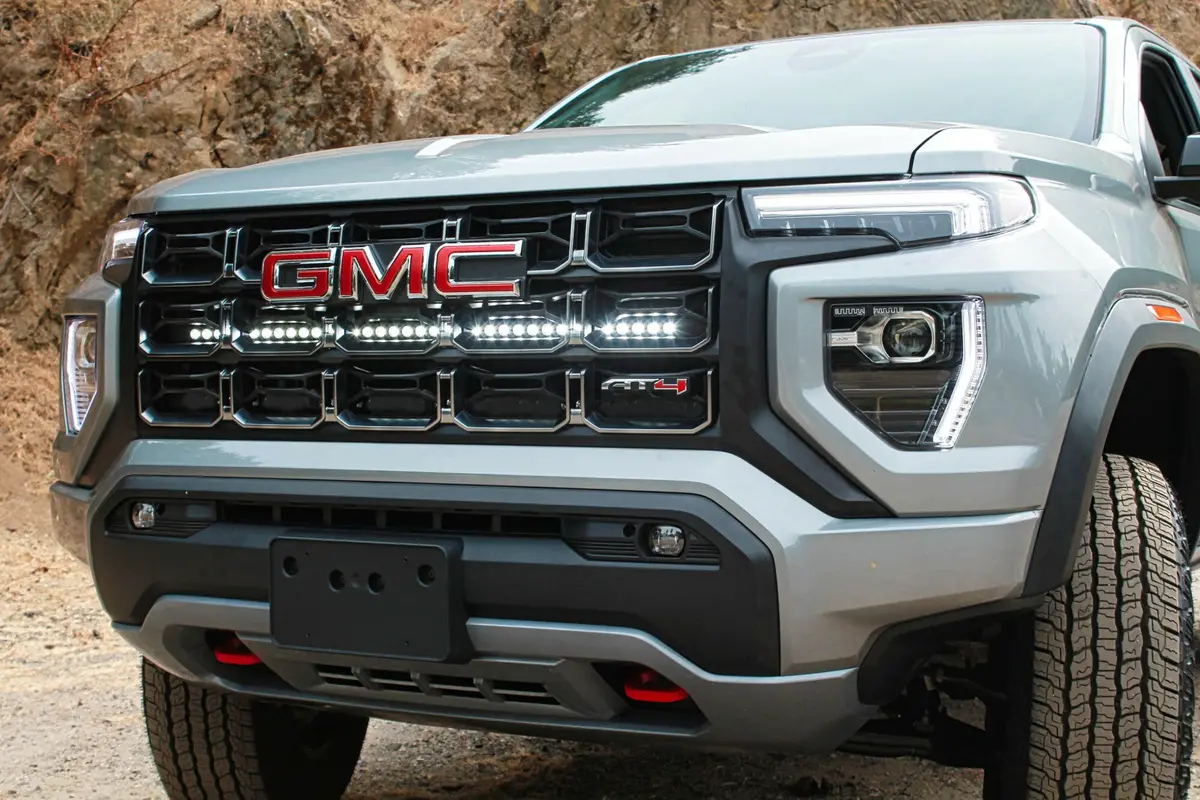 2023+ Gmc Canyon Single 40In Light Bar 1