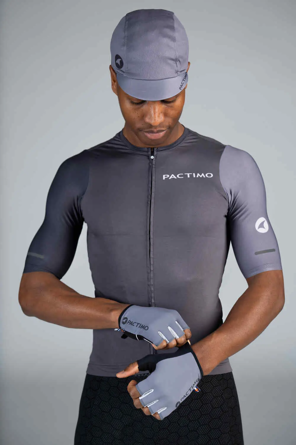 Ascent Gloves Outlet 1