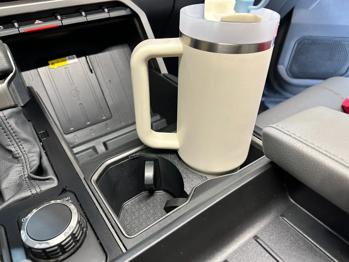 2022-2025 Toyota Tundra & Sequoia | Plug M8 | All Trims 1