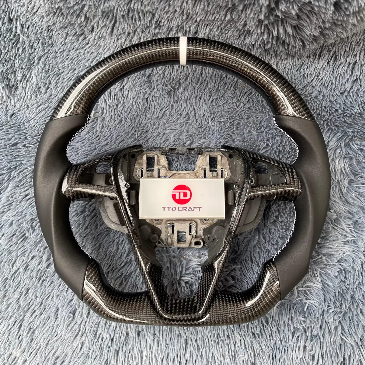 Ttd Craft Ford 2013-2020 Fusion / Mondeo / Edge Carbon Fiber Steering Wheel 1
