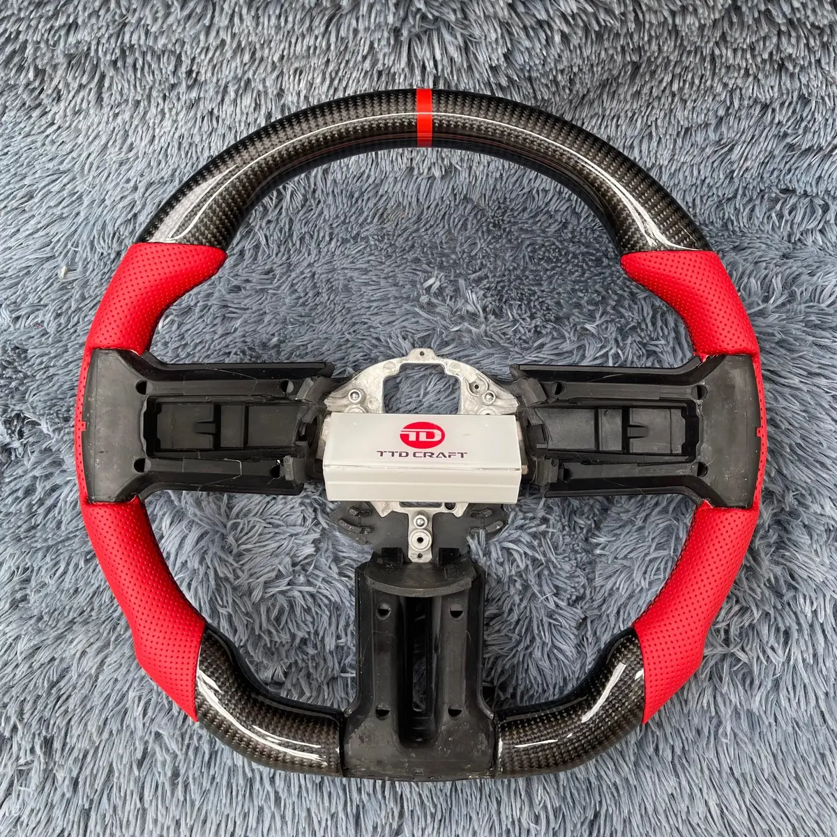 Ttd Craft Ford 2010-2014 Mustang Gt Shelby Gt500 Carbon Fiber Steering Wheel 1