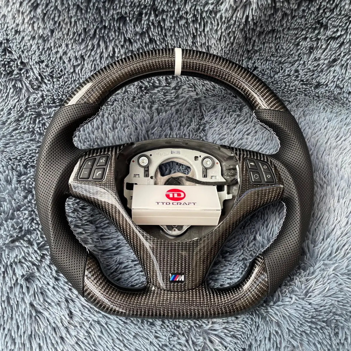 Ttd Craft 1 Series E82 E88 / 3 Series E90 E91 E92 E93 / X1 E84 Carbon Fiber Steering Wheel 1
