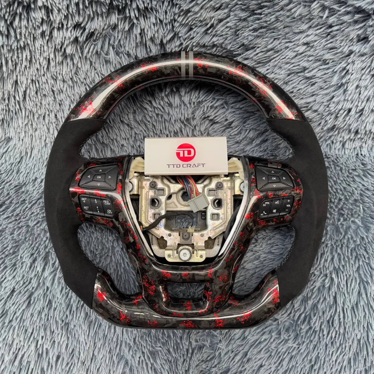 Ttd Craft Ford 2013-2019 Taurus /Edge / Explorer / Flex Carbon Fiber Steering Wheel 1