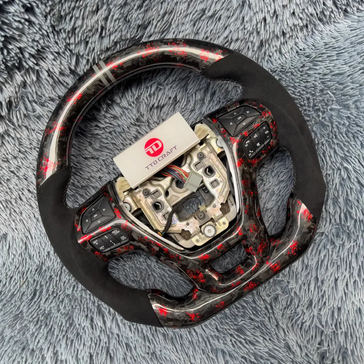 Ttd Craft Ford 2013-2019 Taurus /Edge / Explorer / Flex Carbon Fiber Steering Wheel 2